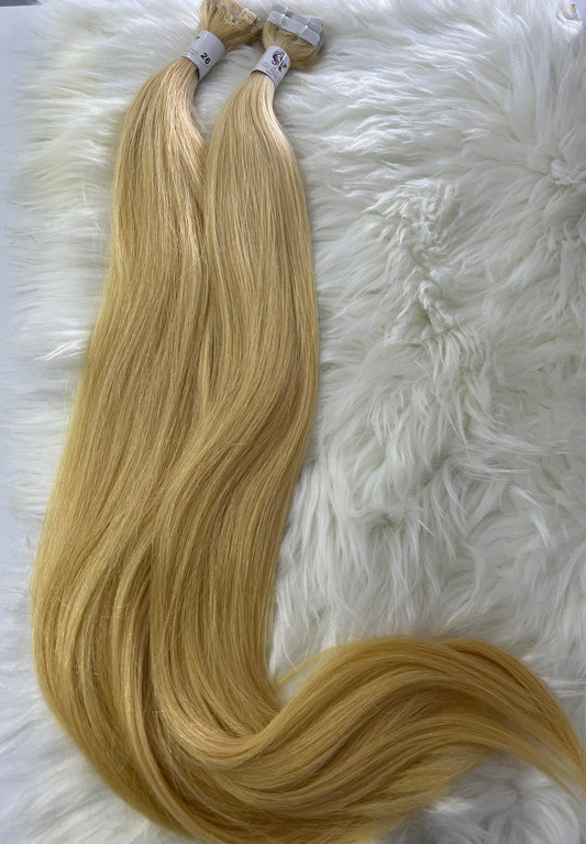 Extensiones de tape-in 26’ rubio #613